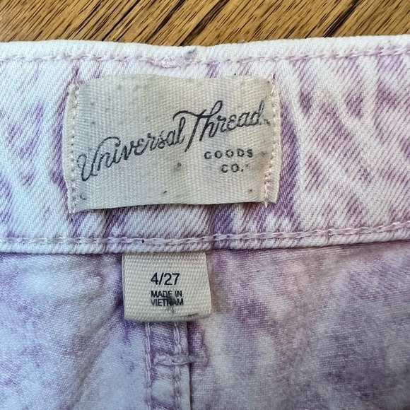 Universal Thread Size 4 / 27 Purple Acid Wash Vintage Stretch Midi Denim Shorts - Picture 3 of 10
